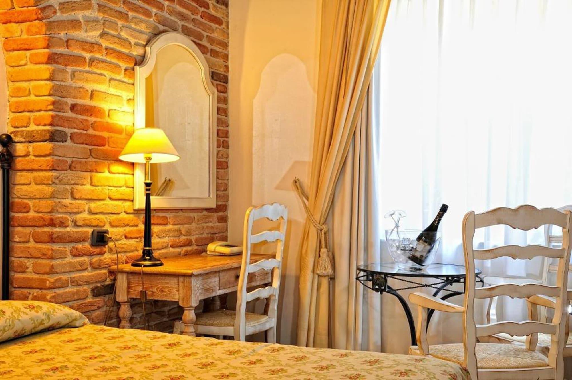 Hotel La Bitta - Bovis Hotels Àrbatax Екстериор снимка