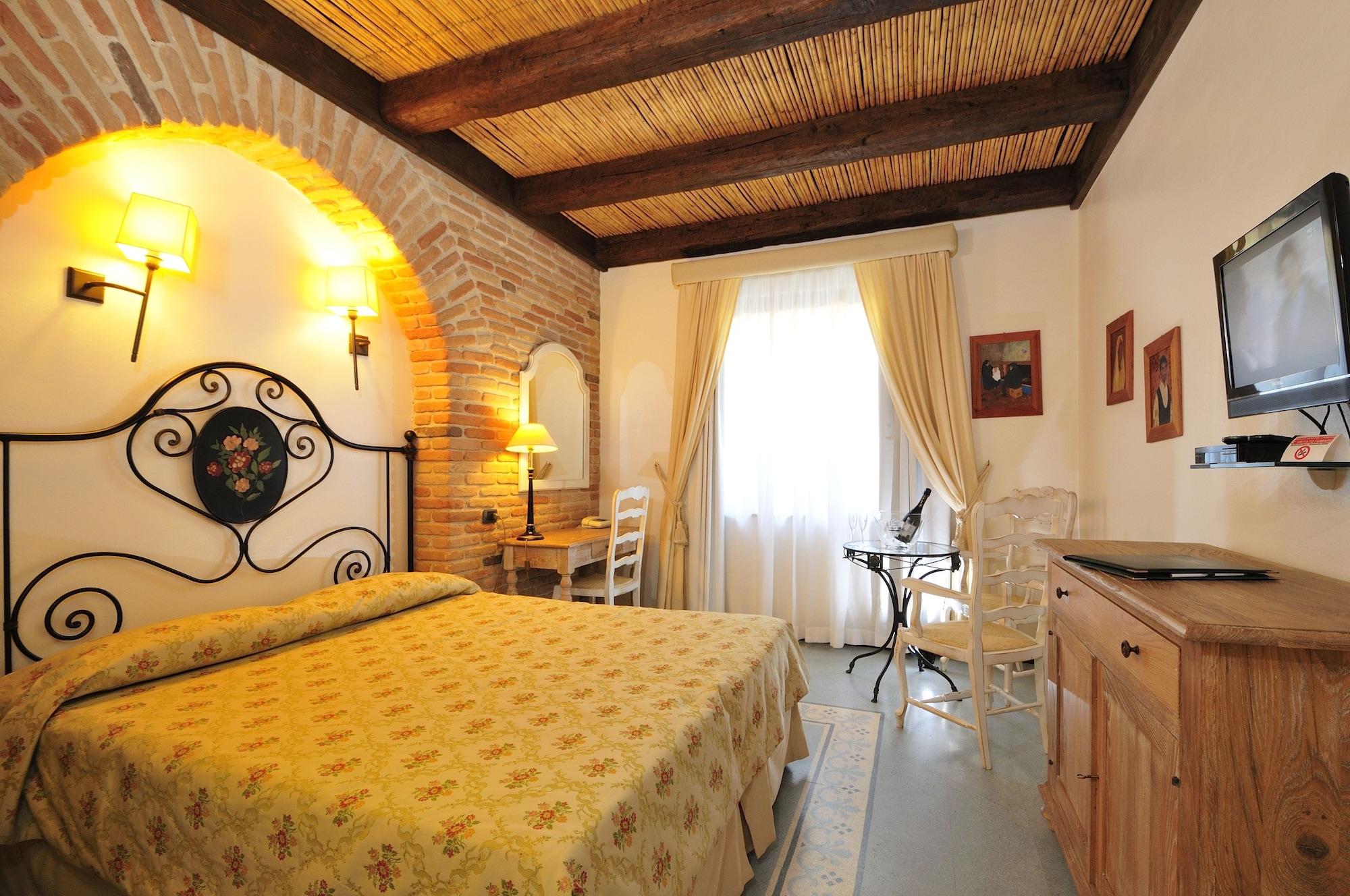 Hotel La Bitta - Bovis Hotels Àrbatax Екстериор снимка